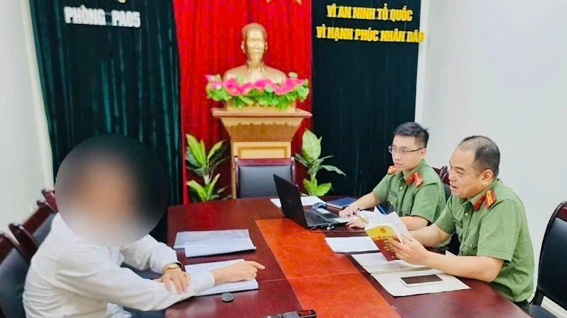 Tăng cường đấu tranh phản bác thông tin xấu, độc trên không gian mạng dịp 30/4